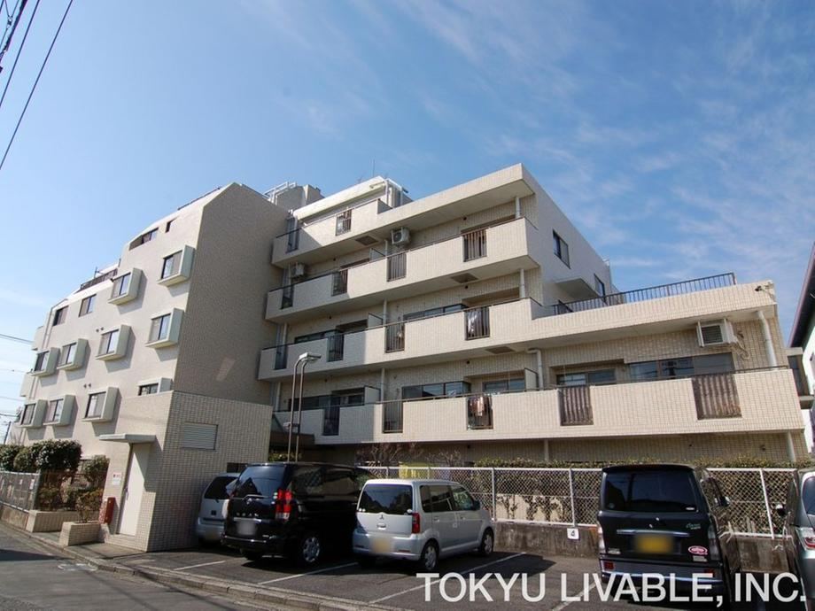 3LDK apartment in Yamato, Kanagawa - Photo 1