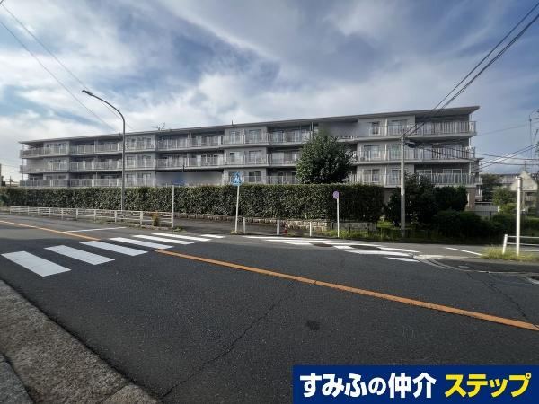 3DK apartment in Midori Ward, Yokohama, Kanagawa - Photo 1