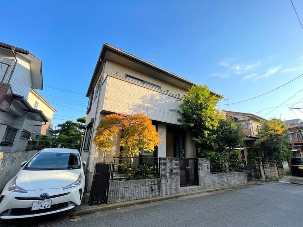 5LDK house in Nishi Ward, Saitama - Photo 1