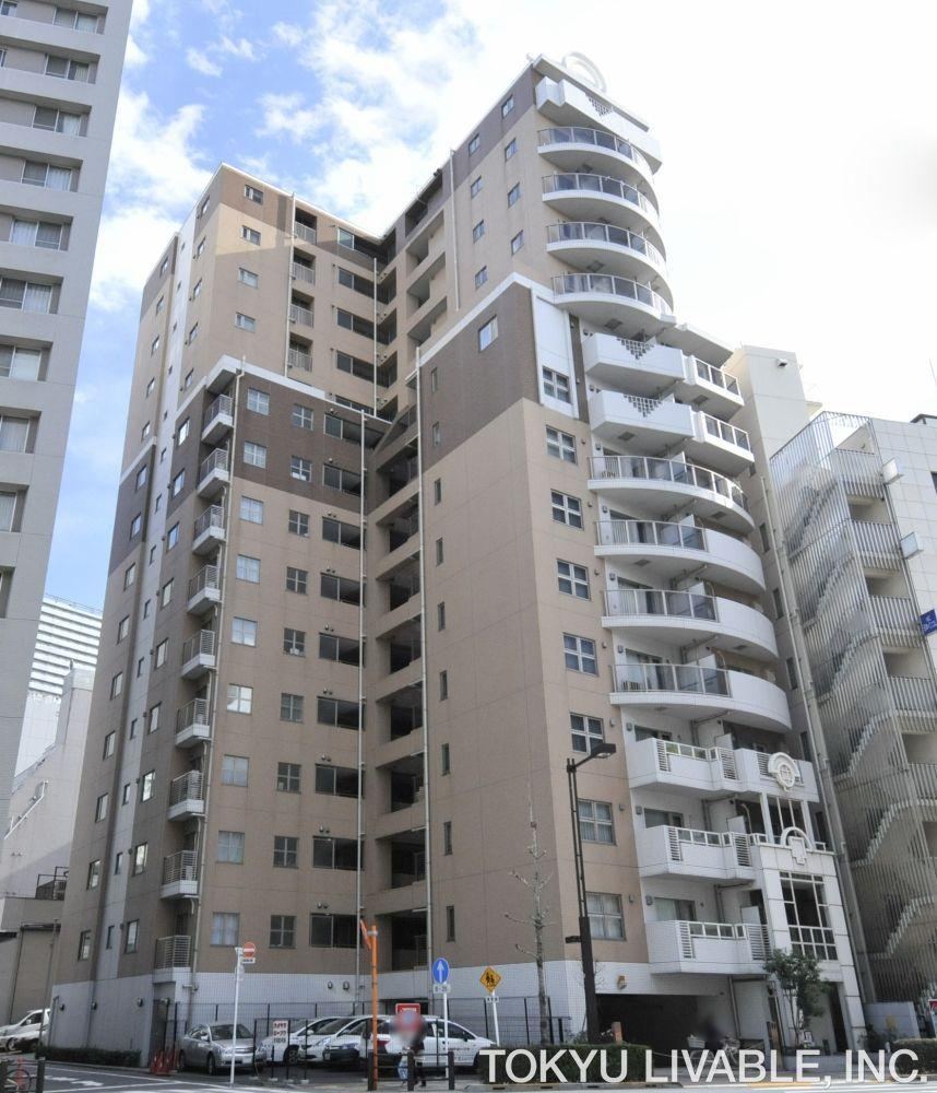 2LDK apartment in Chuo Ward, Tokyo - Photo 1
