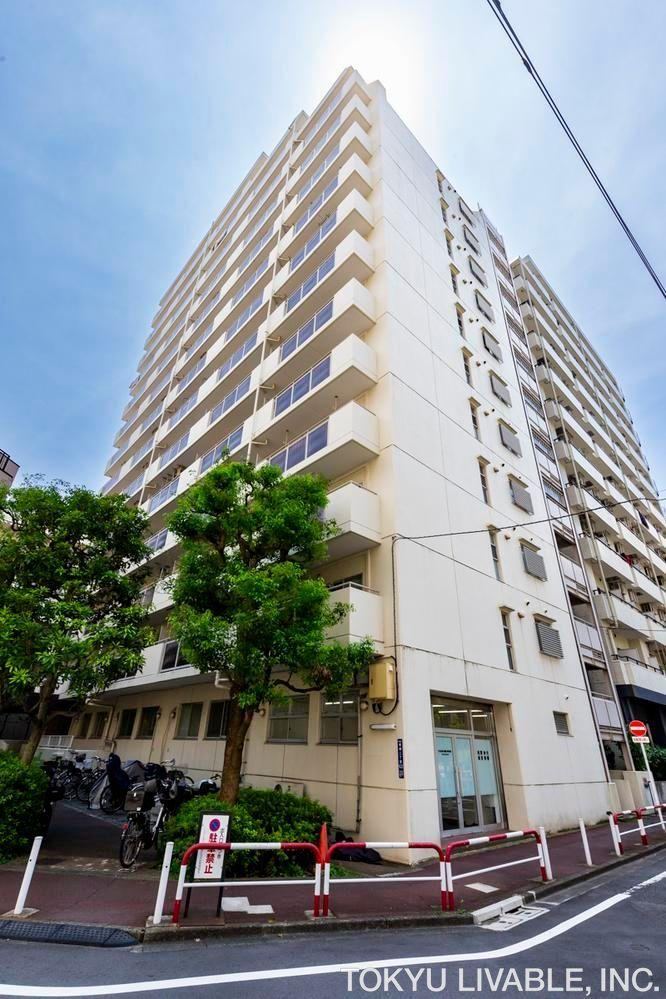1LDK+S apartment in Itabashi Ward, Tokyo - Photo 1