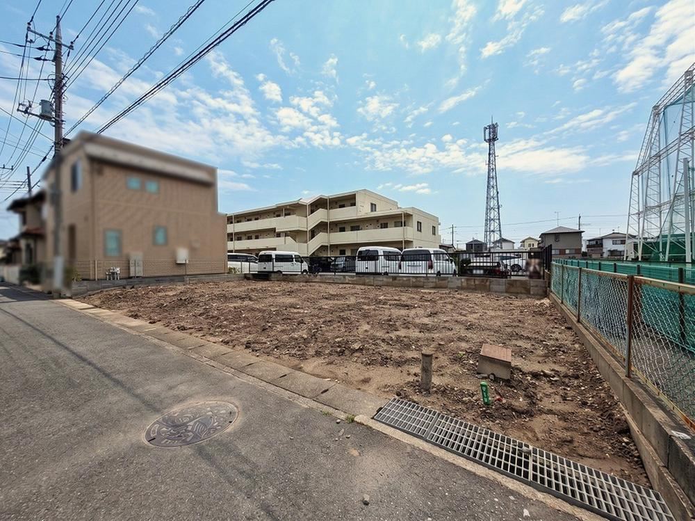 100 m² land in Koshigaya, Saitama - Photo 1