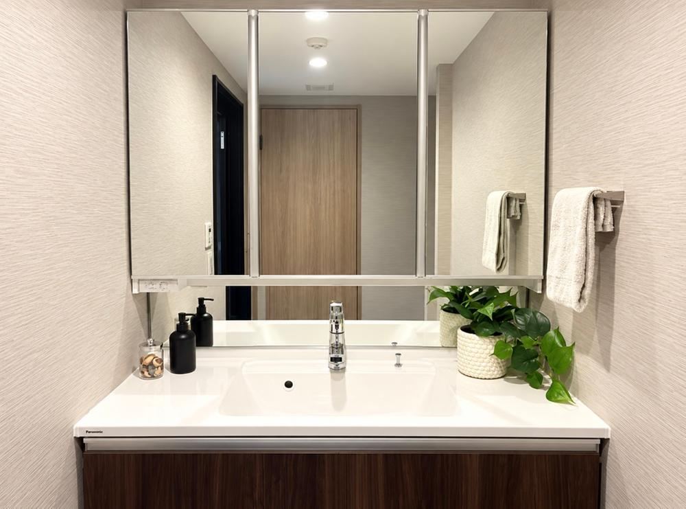 3LDK apartment in Bunkyo Ward, Tokyo - Photo 1