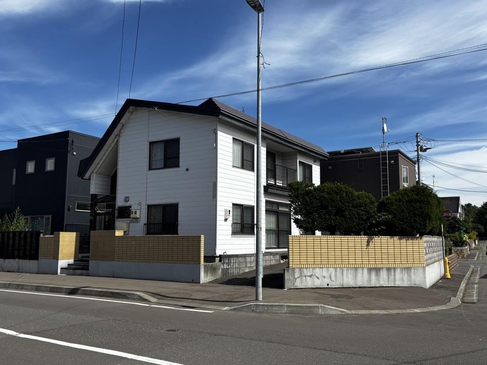 207 m² land in Minami Ward, Sapporo, Hokkaido - Photo 1