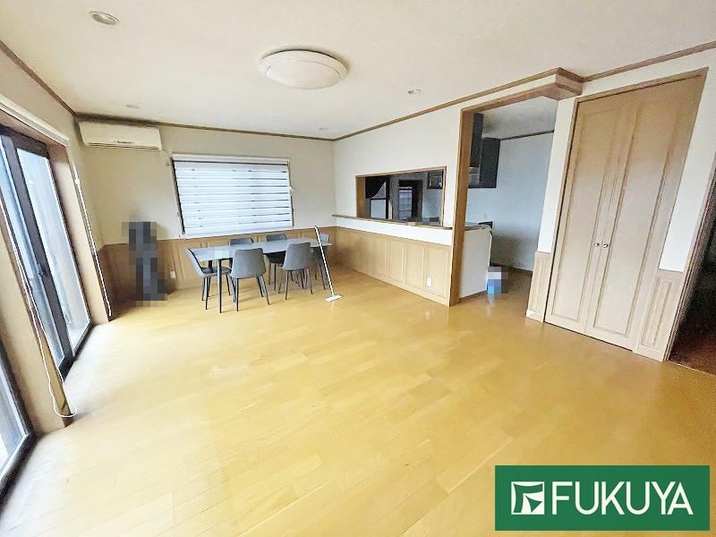 6LDK house in Omihachiman, Shiga - Photo 1
