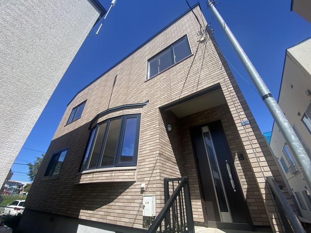 4LDK house in Nishi Ward, Sapporo, Hokkaido - Photo 1