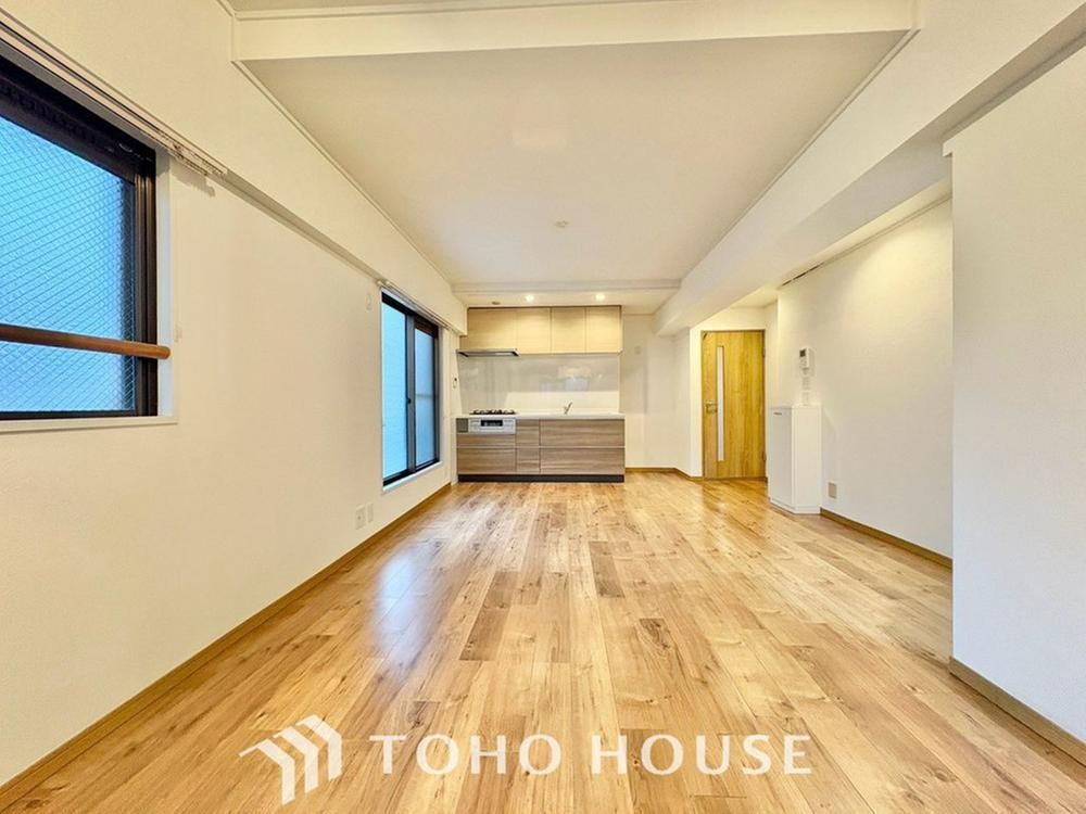 2LDK apartment in Tempaku Ward, Nagoya, Aichi - Photo 1