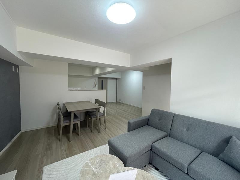 2LDK apartment in Chuo Ward, Fukuoka - Photo 1