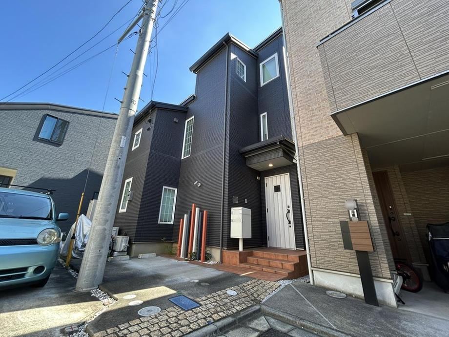 3LDK house in Koganei, Tokyo - Photo 1