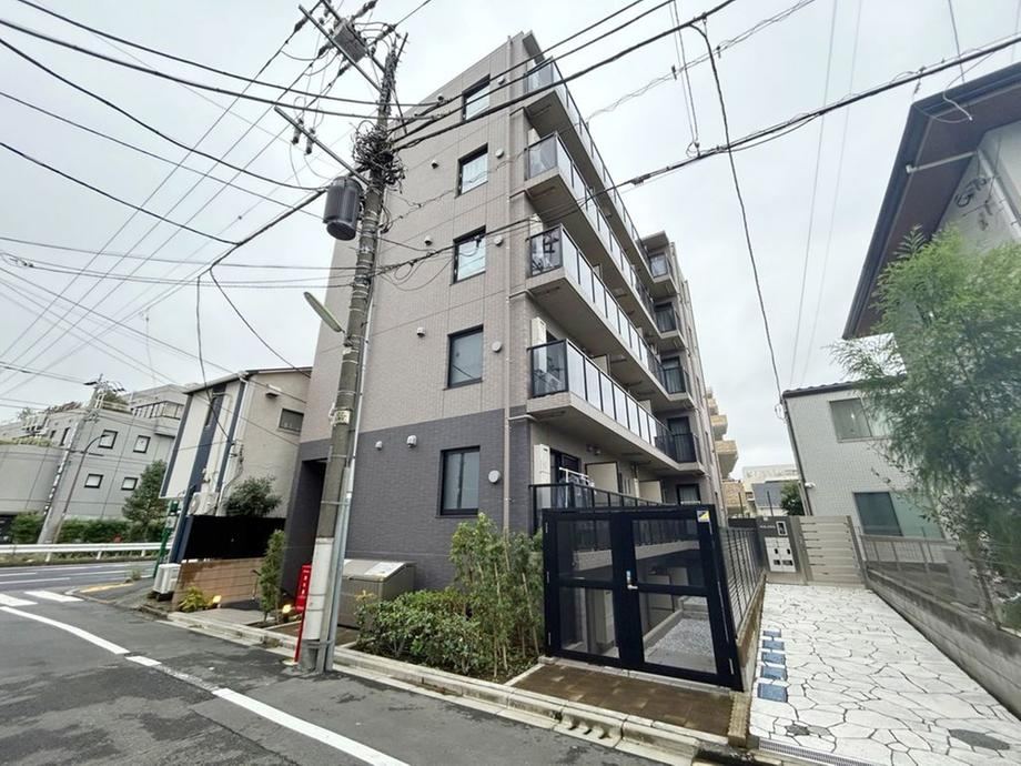 2LDK apartment in Setagaya Ward, Tokyo - Photo 1