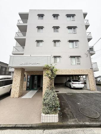 2LDK apartment in Tachikawa