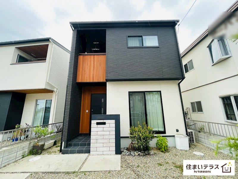4LDK house in Kurashiki, Okayama - Photo 1