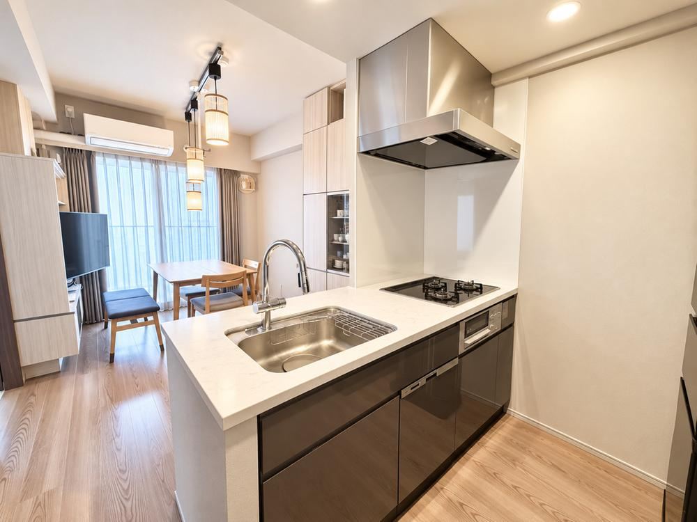 2DK apartment in Shinagawa Ward, Tokyo - Photo 1