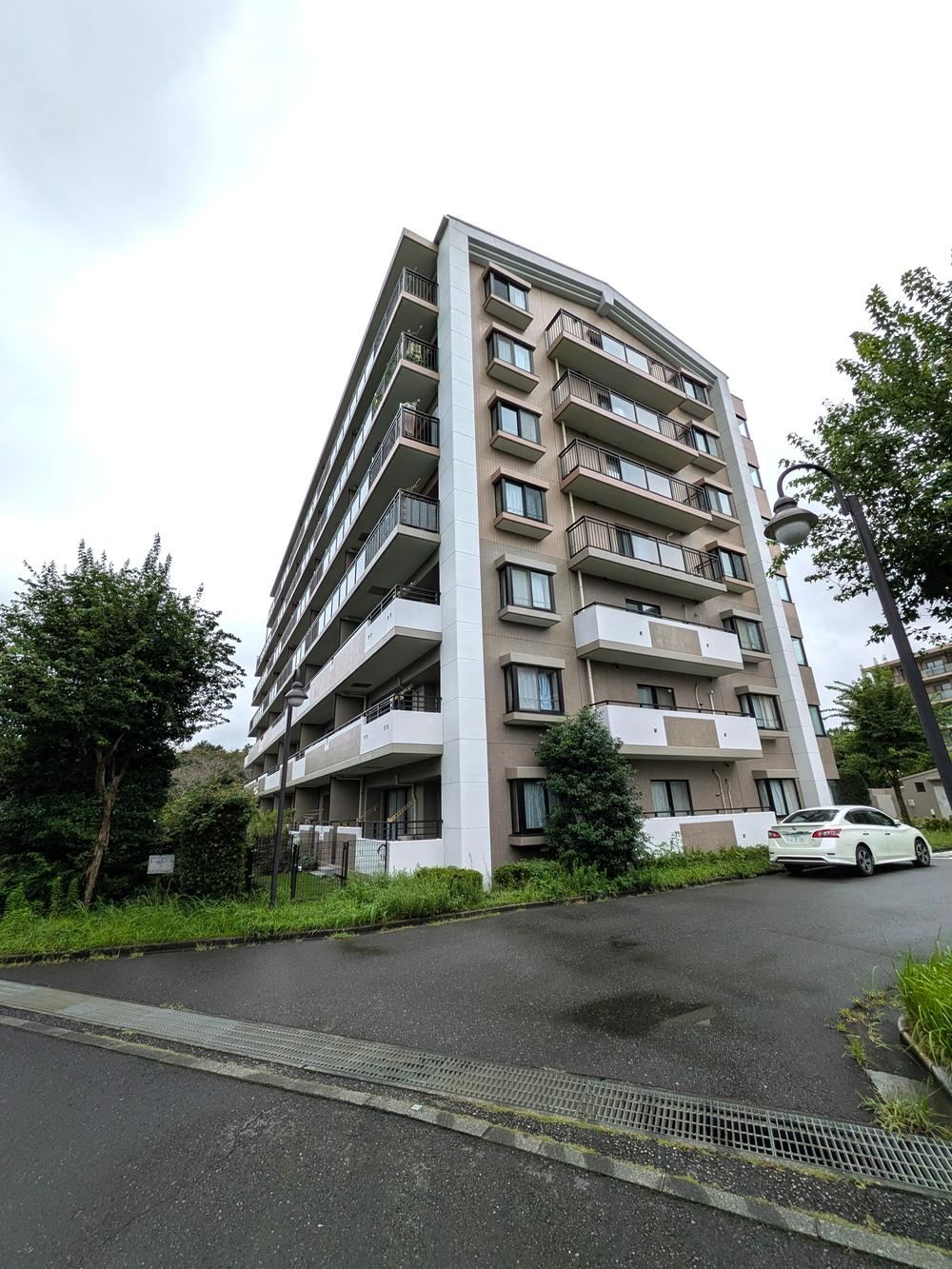 4LDK apartment in Ushiku, Ibaraki - Photo 1