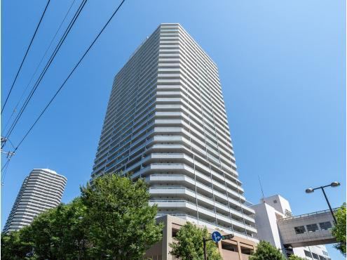 3LDK+S apartment in Totsuka Ward, Yokohama, Kanagawa - Photo 1