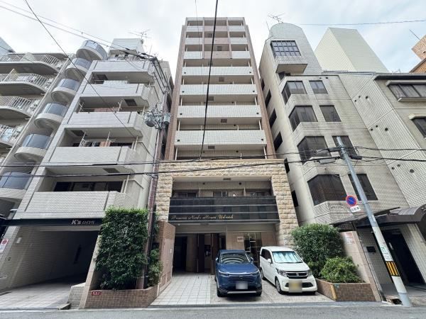 1K apartment in Naniwa Ward, Osaka - Photo 1
