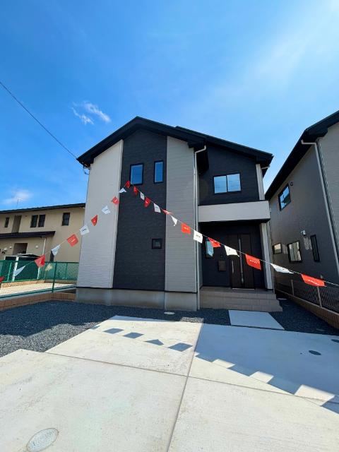 4LDK house in Kashiwa, Chiba - Photo 1