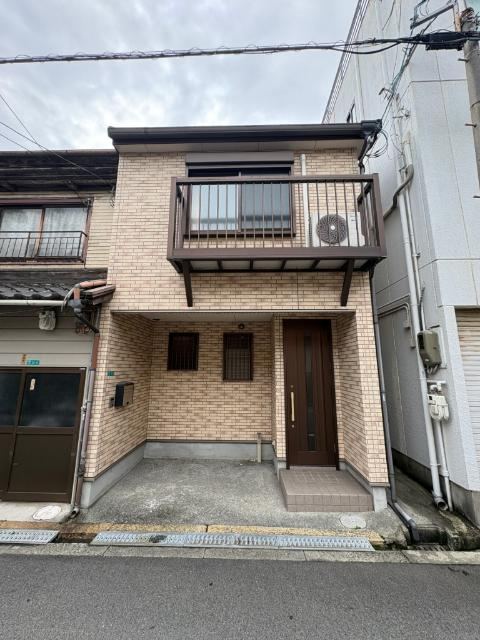 4DK house in Higashinari Ward, Osaka - Photo 1