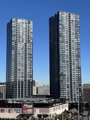 2LDK apartment in Koto Ward, Tokyo - Photo 1