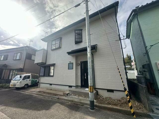 4LDK house in Kochi, Kochi - Photo 1