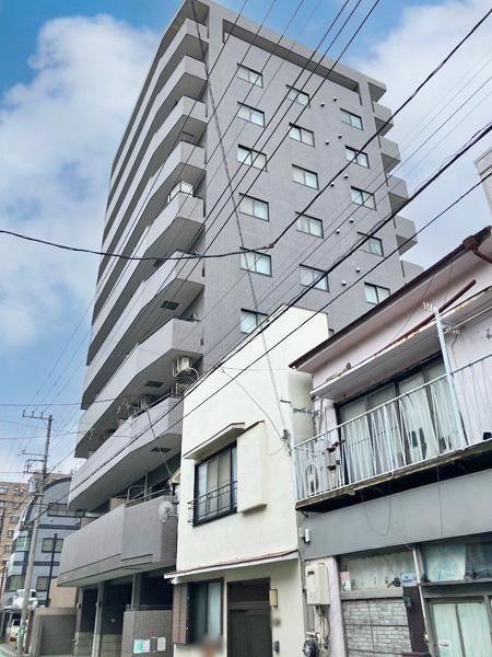 3LDK apartment in Minami Ward, Yokohama, Kanagawa - Photo 1