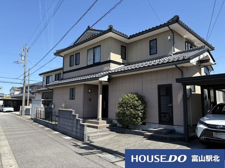 4LDK house in Toyama, Toyama - Photo 1