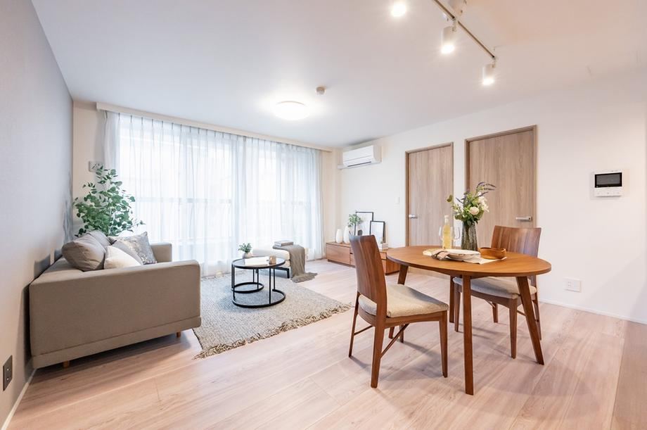 2LDK apartment in Shinjuku Ward, Tokyo - Photo 1