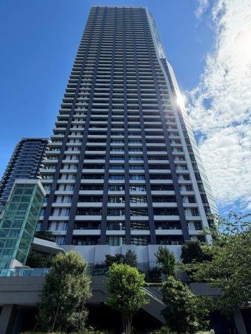 2LDK apartment in Chuo Ward, Tokyo - Photo 1
