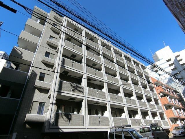 1LDK apartment in Shibuya Ward, Tokyo - Photo 1