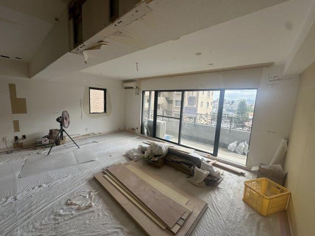 4LDK apartment in Chuo Ward, Fukuoka - Photo 1