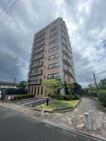 4LDK apartment in Nakagawa