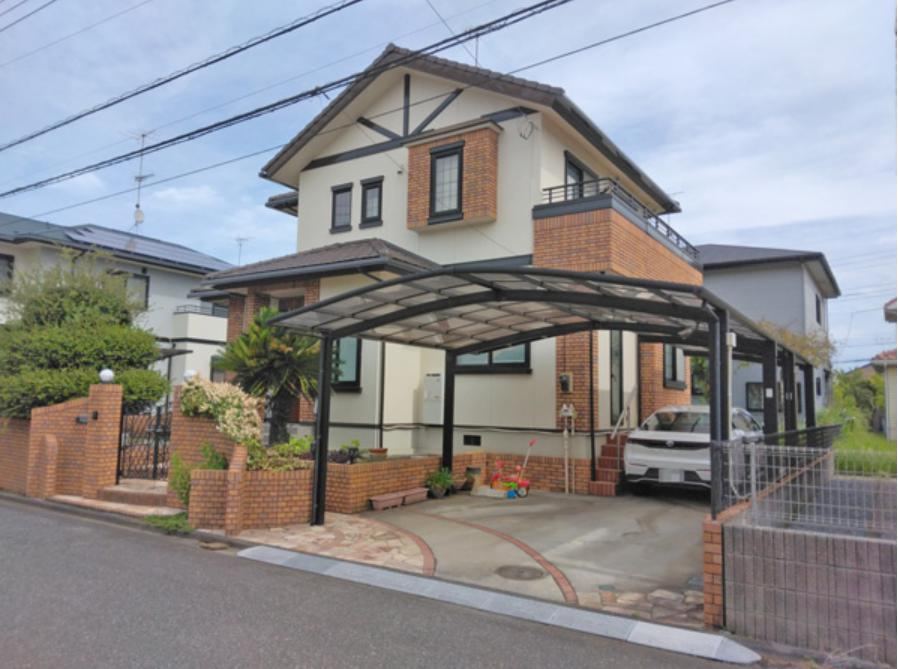 4LDK house in Ryugasaki, Ibaraki - Photo 1