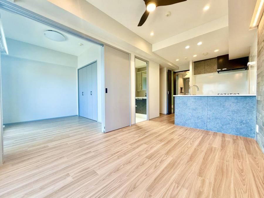 2LDK apartment in Kita Ward, Osaka - Photo 1