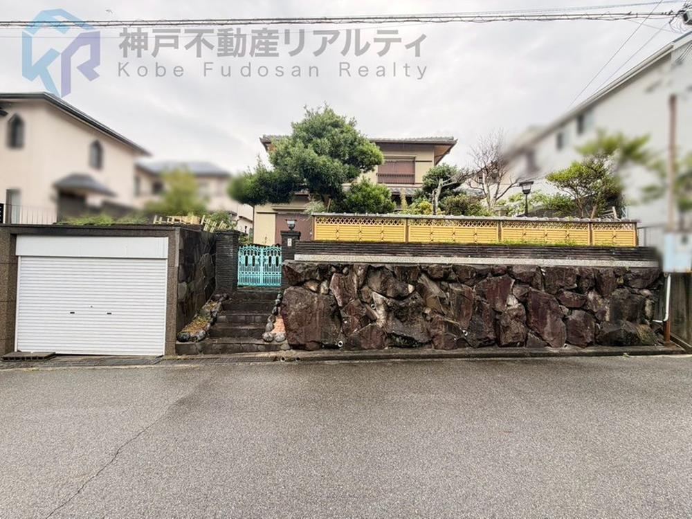 5DK+S house in Suma Ward, Kobe, Hyogo - Photo 1