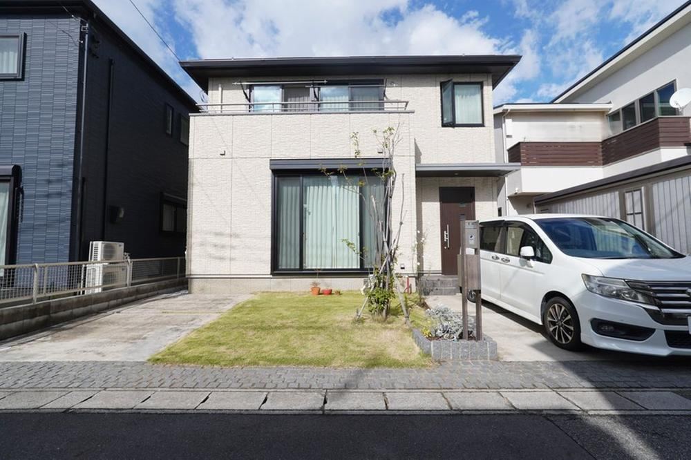 5LDK house in Matsudo, Chiba - Photo 1