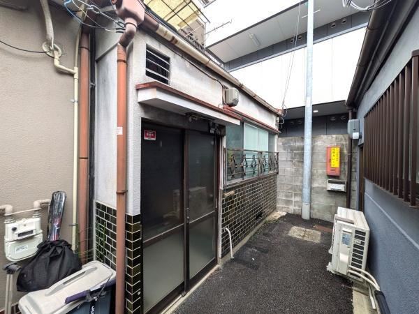 2DK house in Nakagyo Ward, Kyoto - Photo 1