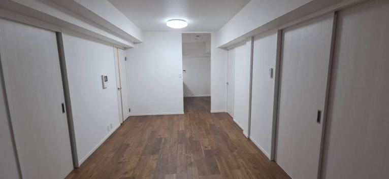 2LDK apartment in Chuo Ward, Fukuoka - Photo 1