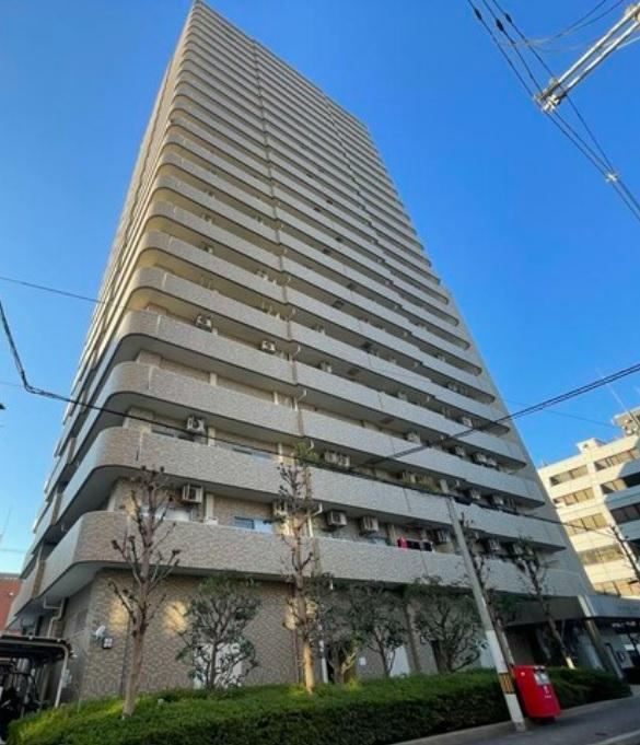 2LDK apartment in Chuo Ward, Osaka - Photo 1