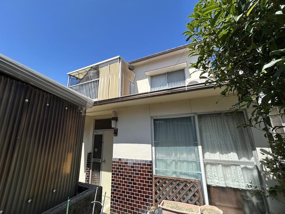 6DK house in Matsuyama, Ehime - Photo 1