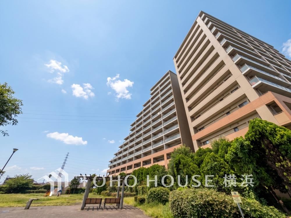 4LDK apartment in Tsurumi Ward, Yokohama, Kanagawa - Photo 1