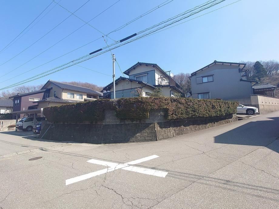 5DK house in Kanazawa, Ishikawa - Photo 1