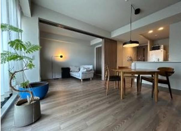 2LDK apartment in Joto Ward, Osaka - Photo 1