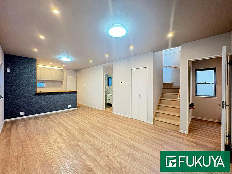 4LDK house in Higashiosaka, Osaka - Photo 1