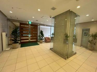 studio apartment in Minato Ward, Tokyo - Photo 1