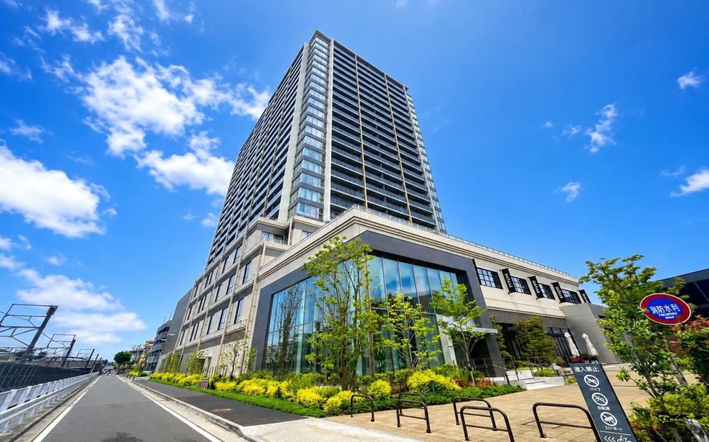 3LDK apartment in Kanagawa Ward, Yokohama, Kanagawa - Photo 1