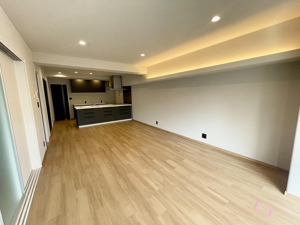 2LDK apartment in Koto Ward, Tokyo - Photo 1