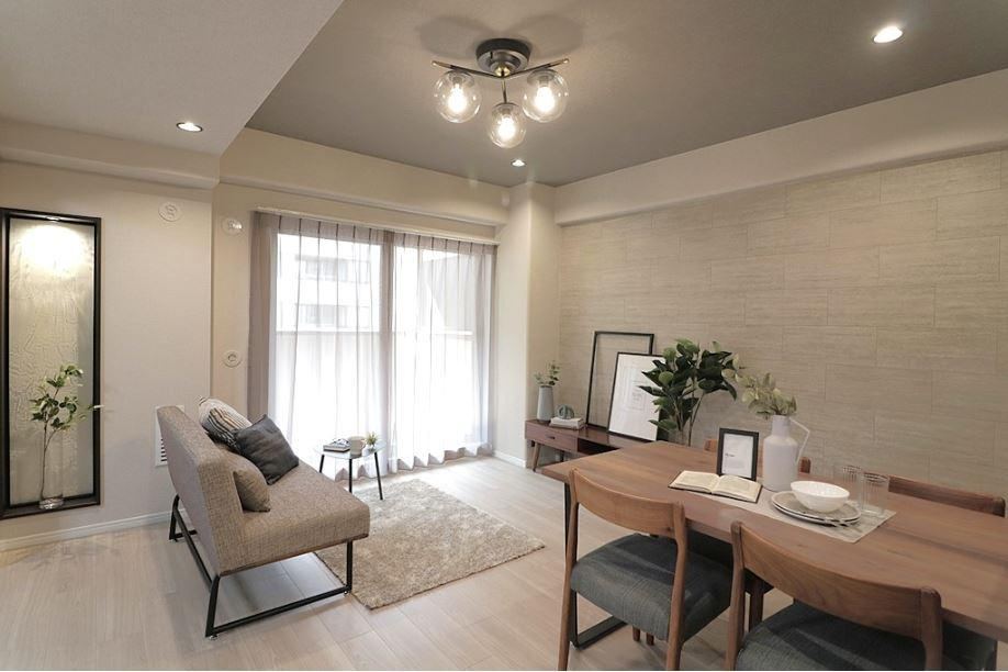 2LDK+S apartment in Chuo Ward, Osaka - Photo 1