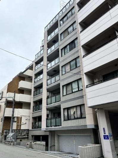 1LDK+S apartment in Tennoji Ward, Osaka - Photo 1