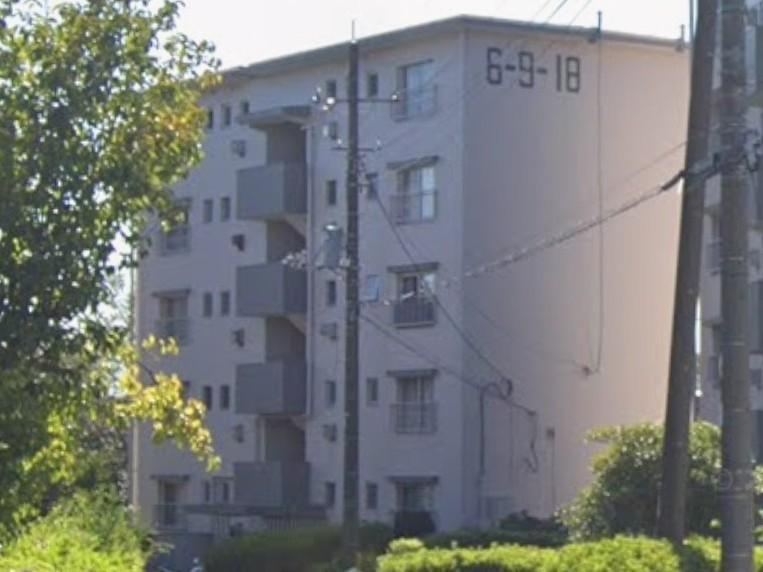 2LDK apartment in Matsudo, Chiba - Photo 1