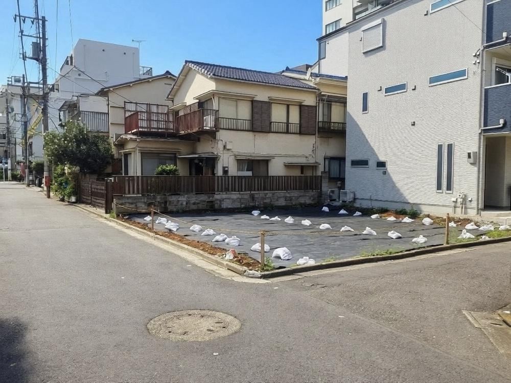93 m² land in Shinagawa Ward, Tokyo - Photo 1